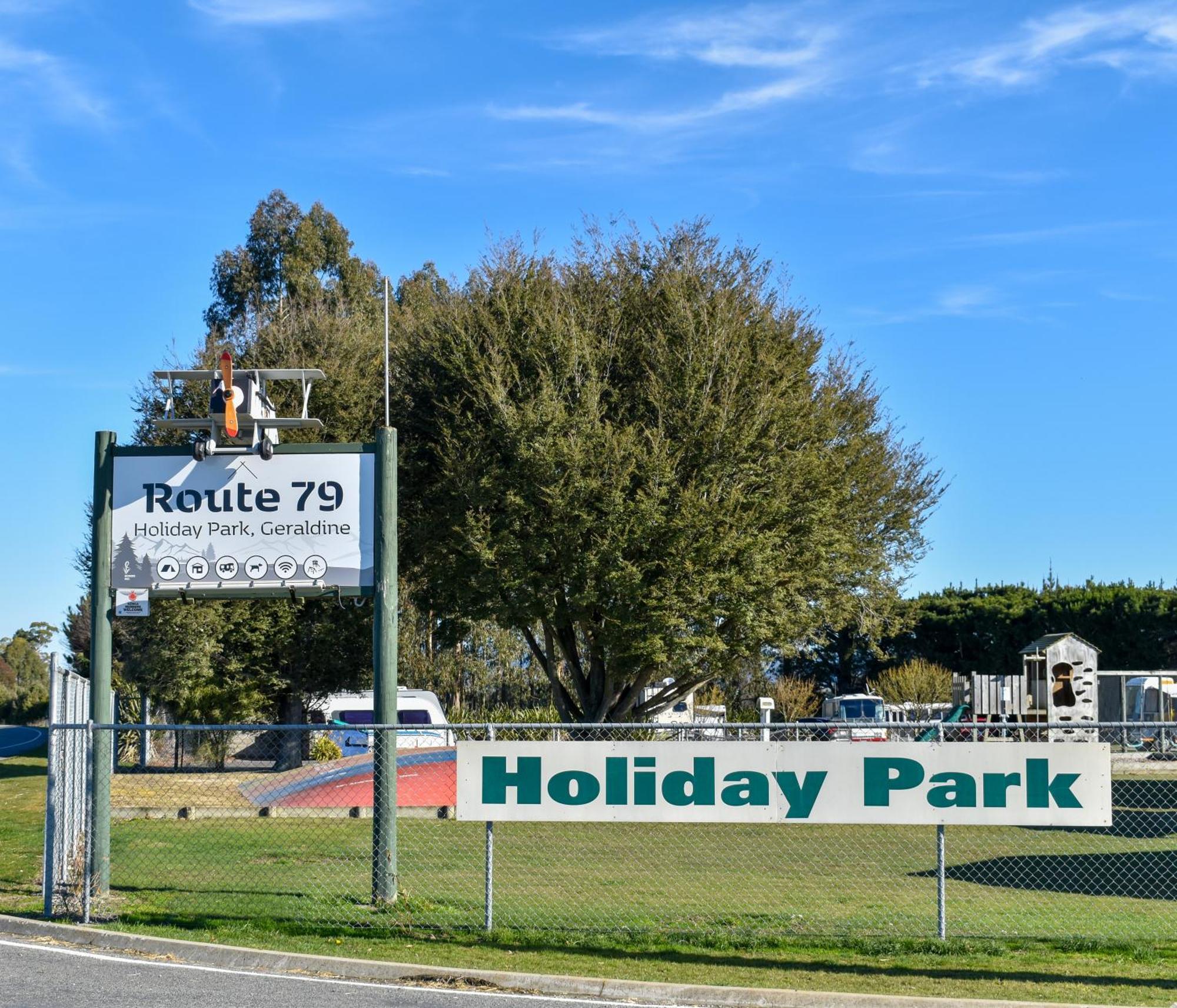 Route79 Holiday Park ジェラルディン エクステリア 写真